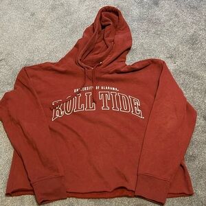Red cropped Alabama Roll Tide hoodie size L